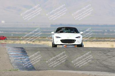 media/Sep-15-2024-Speed Ventures (Sun) [[7a54f7ed2f]]/Purple Group/Session 1 (Outside Grapevine)/